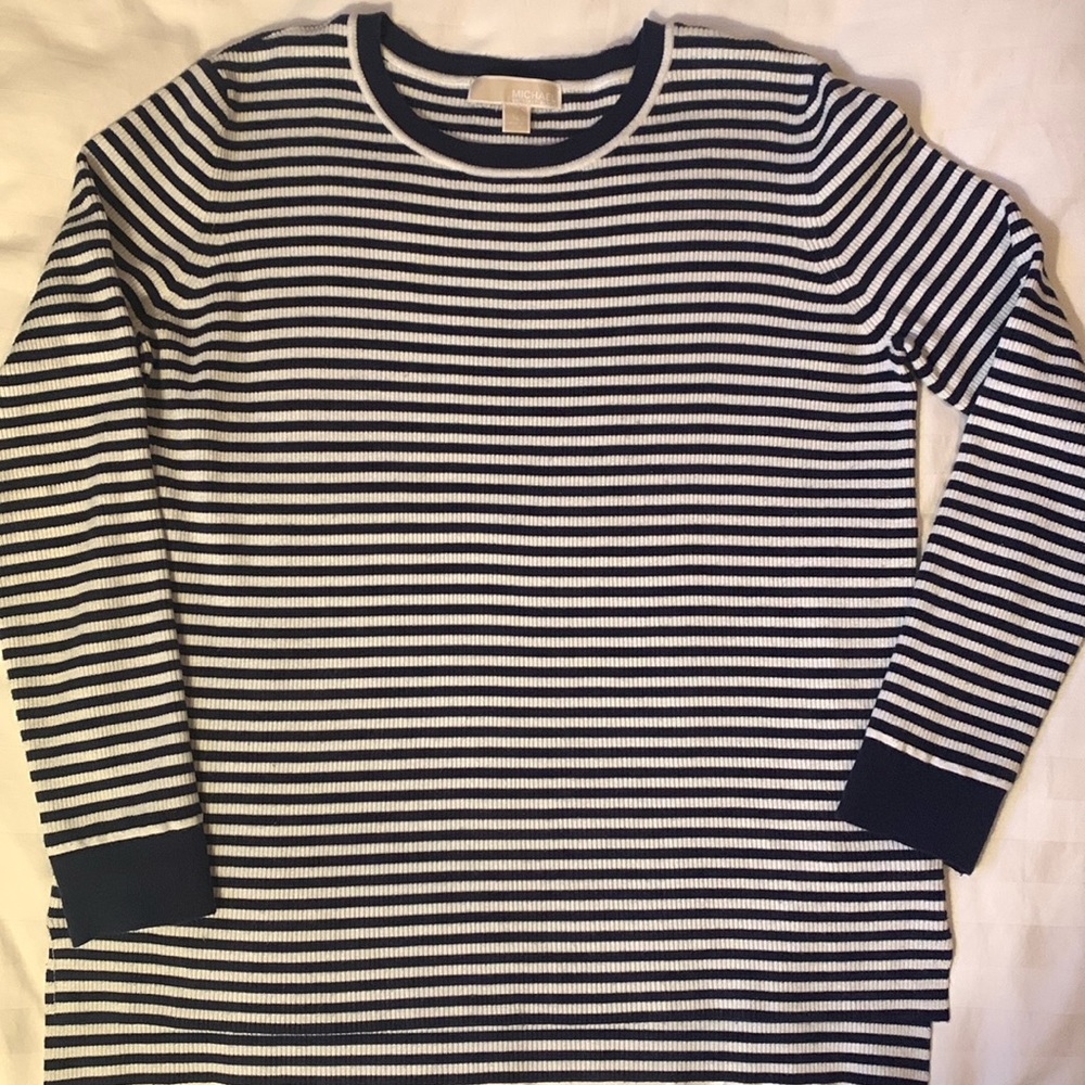 Michael Kors striped navy/white midweight viscose blend  straight cut sweaterEUC